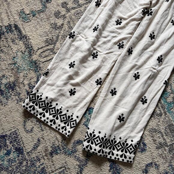 Zara Women's Cream and Black Trousers  pants Size S - Picture 6 of 6